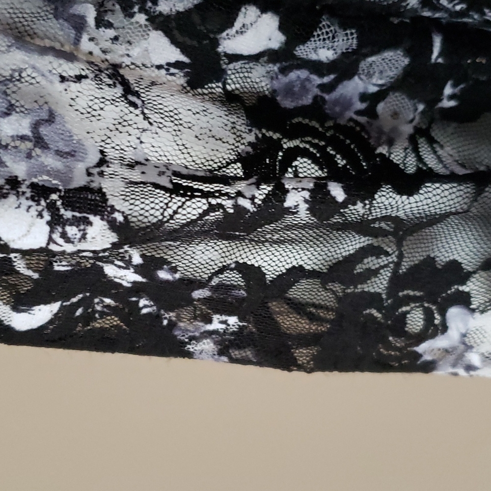 Gilani mesh lined blouse 👚 - Picture 3 of 6